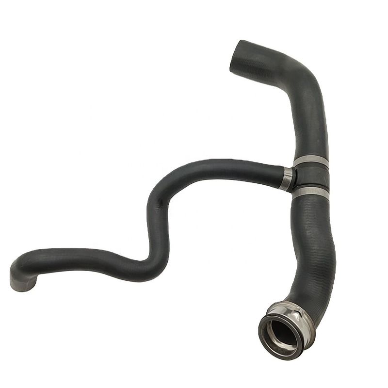 OE Rubber Coolant Hose for Mercedes Benz Auto Parts Engine  Replacement 2035011182